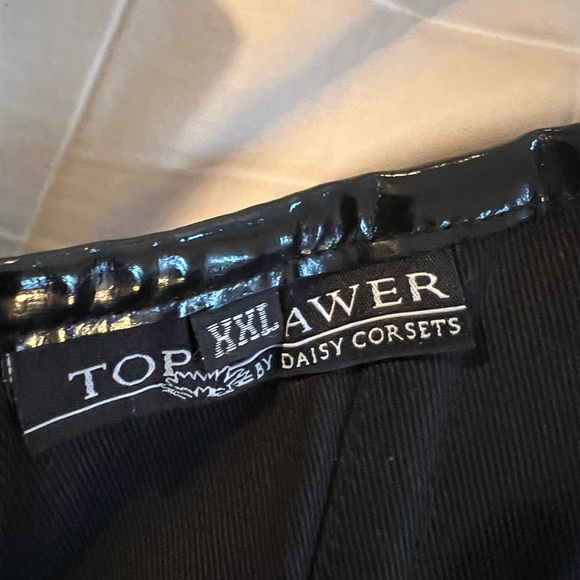 Top Drawer Daisy Corset - Picture 2 of 5